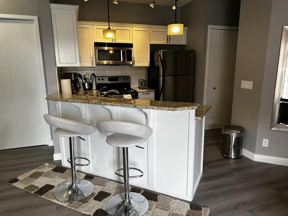 Luxury Two Queen Beds Condo - Grande Rockies Resort Indoor Parking Pool Hot Tub Gym Canmore Kültér fotó