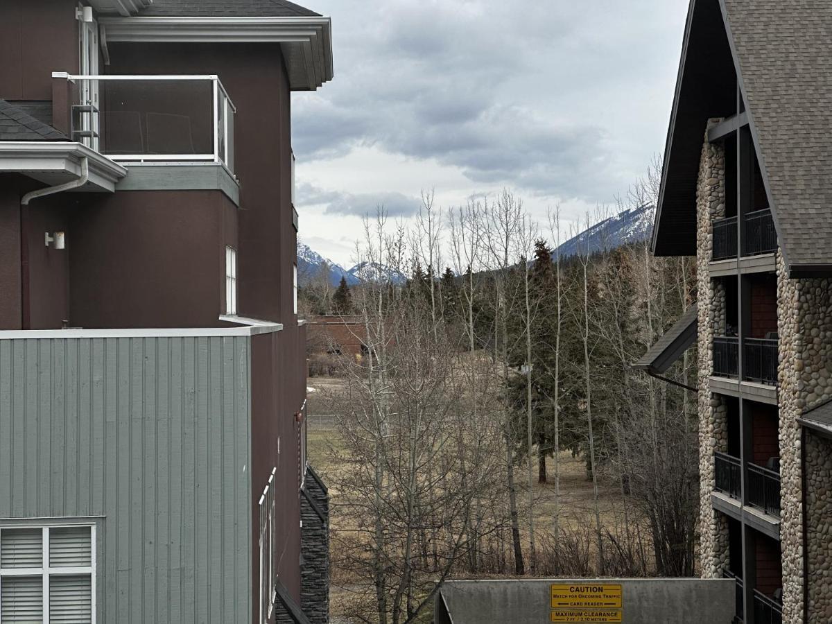 Luxury Two Queen Beds Condo - Grande Rockies Resort Indoor Parking Pool Hot Tub Gym Canmore Kültér fotó